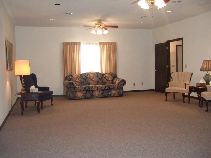 Roberson Funeral Home gallery image 1